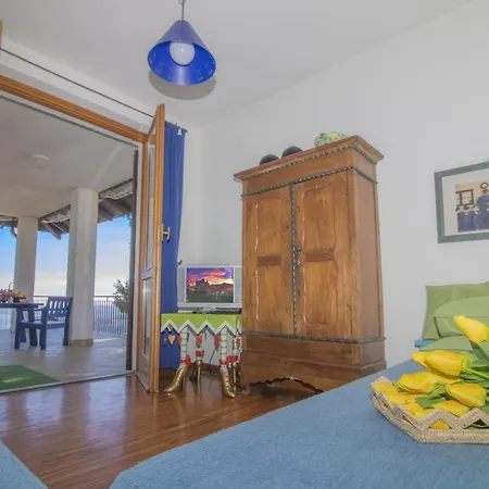 Fosseno Sleeps 4 Apartment *