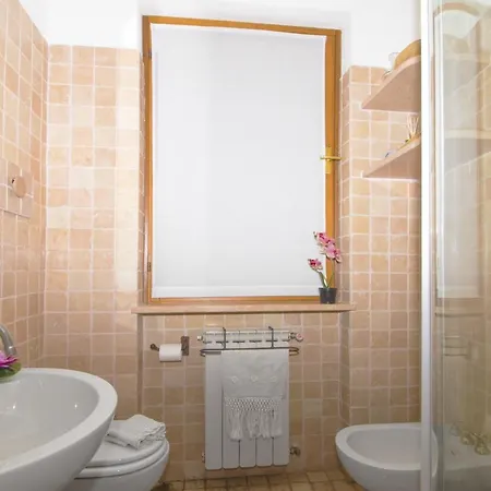 Apartment Fosseno Sleeps 4